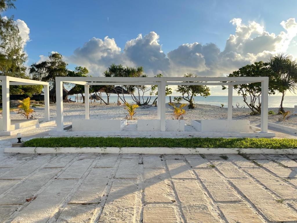 Jambo Beach Hotel Paje Luaran gambar