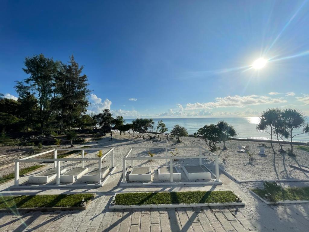 Jambo Beach Hotel Paje Luaran gambar