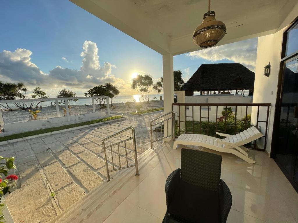 Jambo Beach Hotel Paje Luaran gambar
